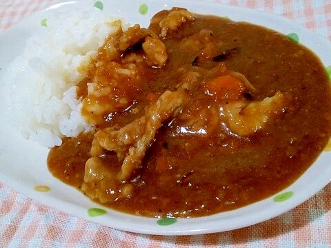 インスタント麺のカレー粉末でカレーライス